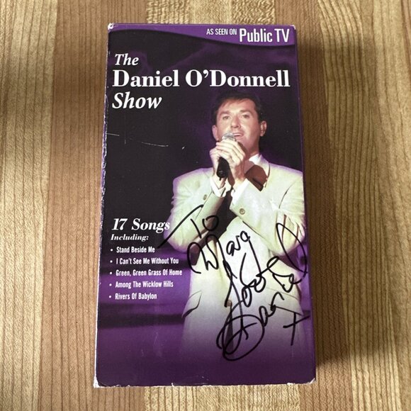 The Daniel O’Donnell Show VHS Public TV- Signed Signature Autograph Autographed - Picture 1 of 8